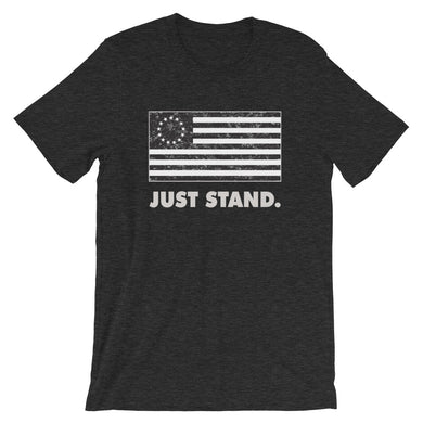 Unisex Short Sleeve Crew Neck T-Shirt | Dark Grey Heather | Contemporary Fit | Vintage Betsy Ross Flag | Sizes: XS - 4XL